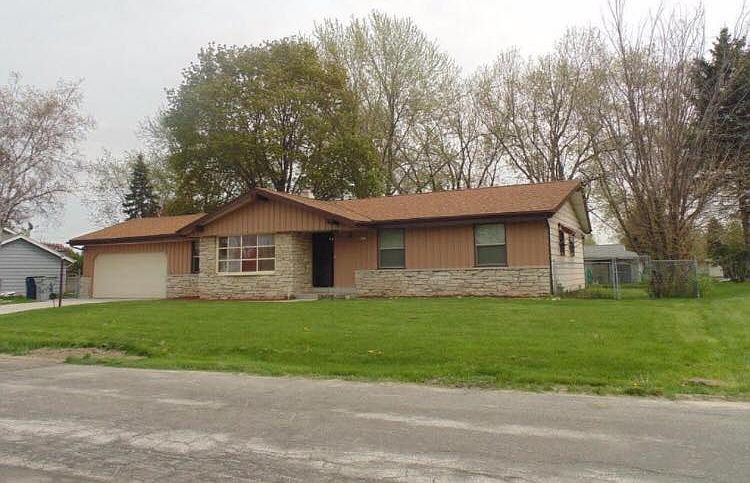 2nd image of 9613 W Good Hope Rd