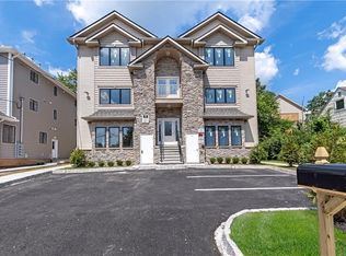 7 Park St #102, Spring Valley, NY 10977