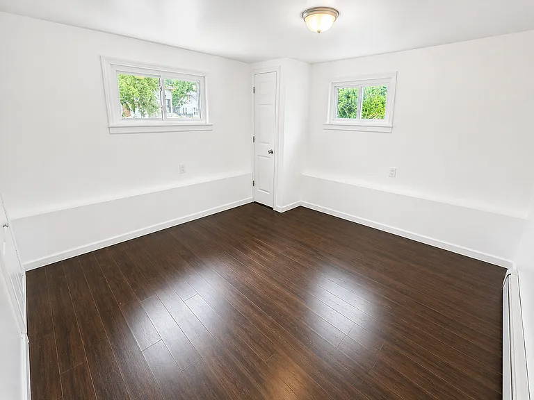 2935 N Baldwin Pl #1 — Photo 4