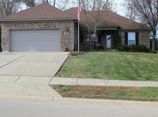 400 Oakview Dr, Shelbyville, KY 40065