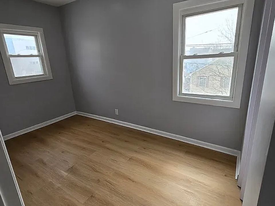 2nd image of 297 Van Houten St #3A