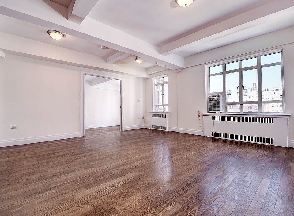 1st image of 10 W 74th St #B