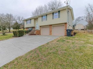 5835 Solar Dr, Knoxville, TN 37921