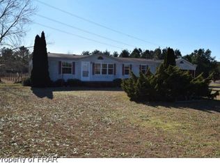 4214 Chicken Foot Rd, Saint Pauls, NC 28384