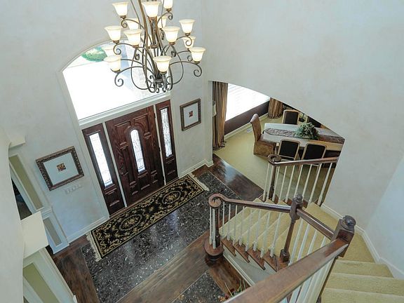 2731 Jessica Dr-104