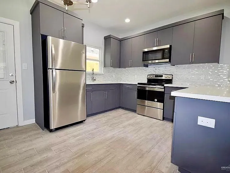 1412 S Iris St #2 — Photo 4