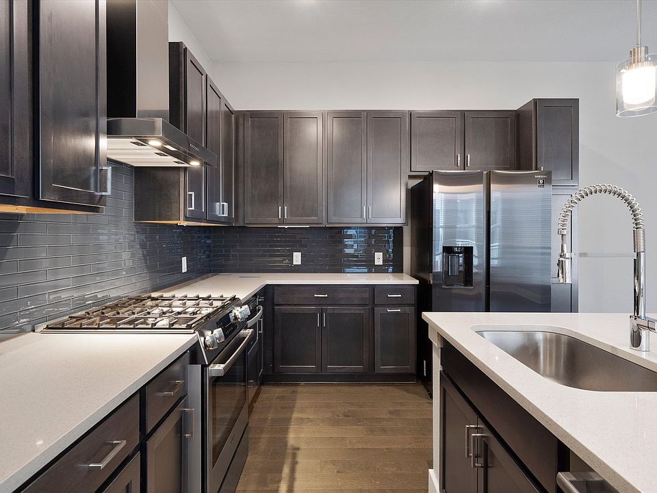 1st image of 4405 Jackson Ave #3203
