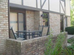 5258 Timerline Rd, Columbus, OH 43220