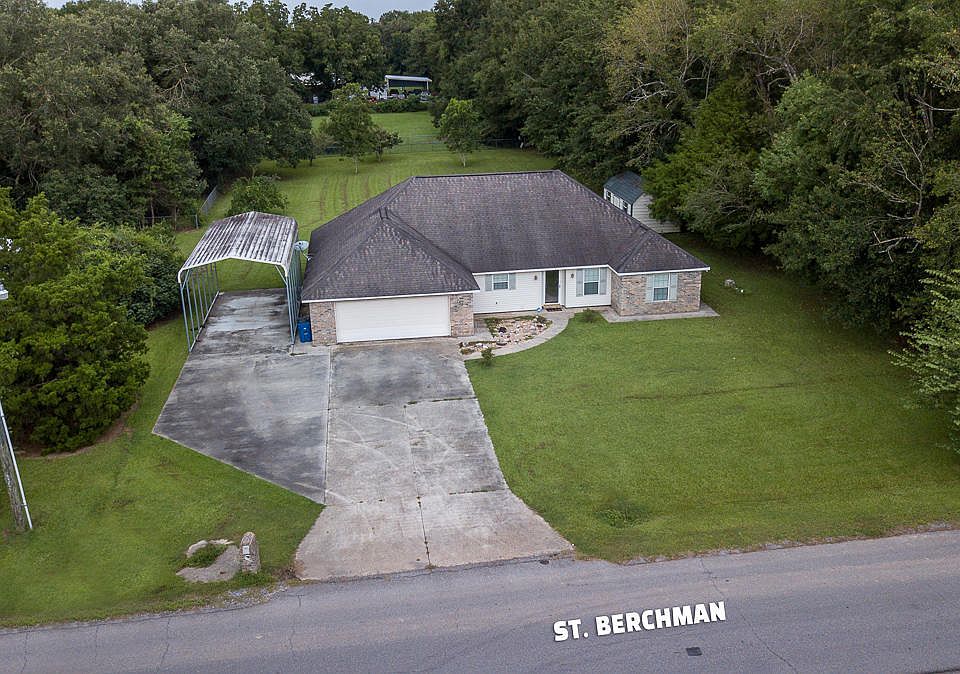 1st image of 733 Saint Berchman Dr