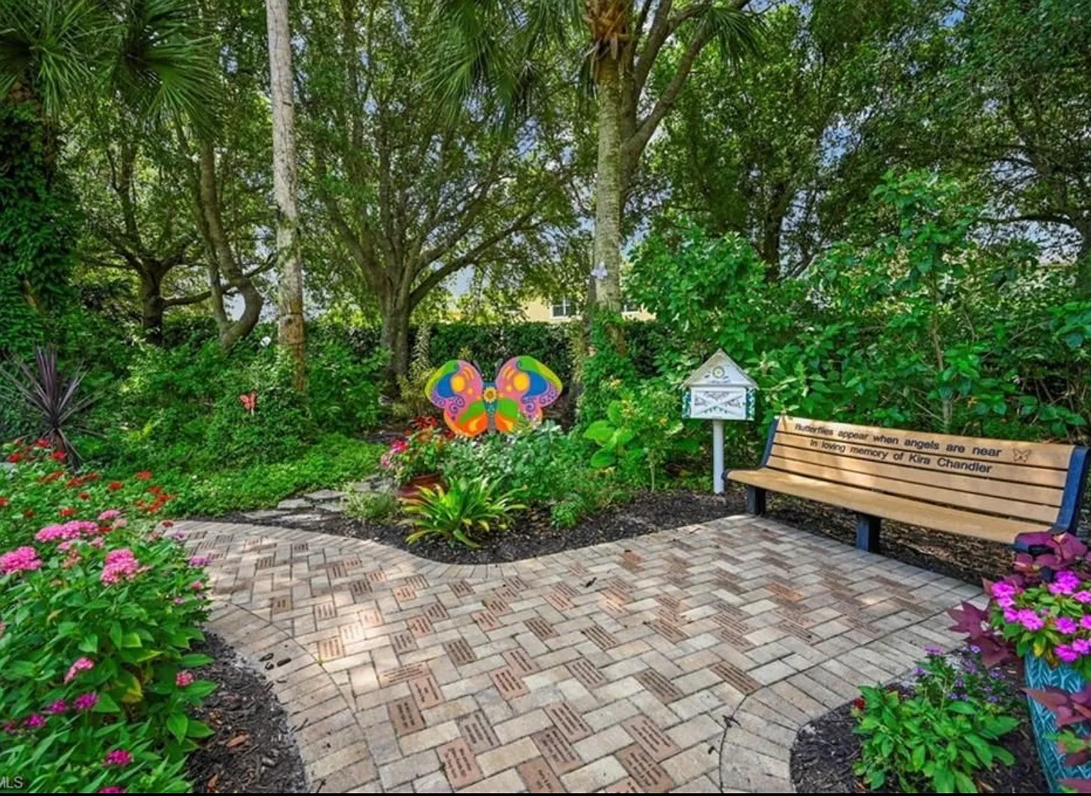 2 bed, 1242 sqft, $2,600 — Photo 3