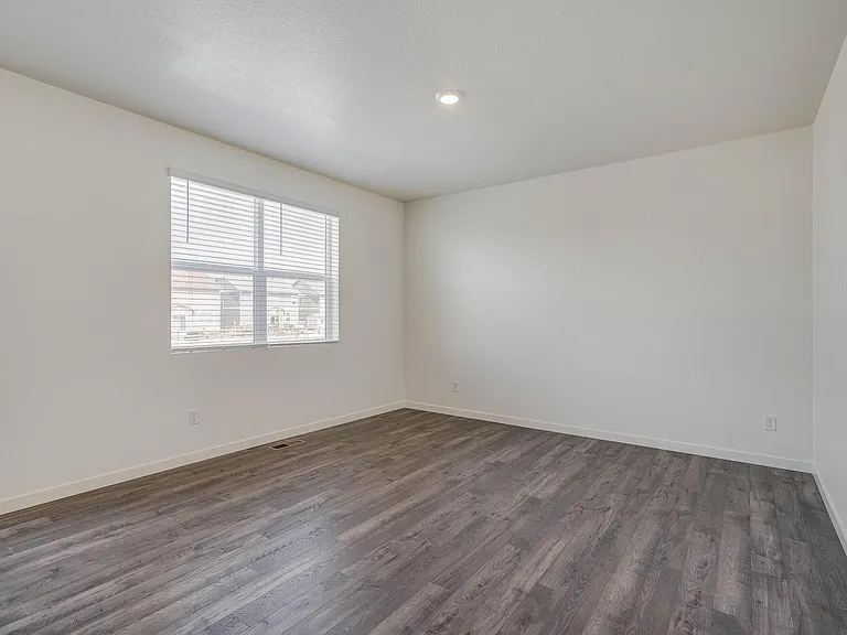 4992 Abigar St — Photo 13