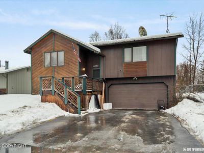 16724 Riddell Cir, Eagle River, AK, 99577