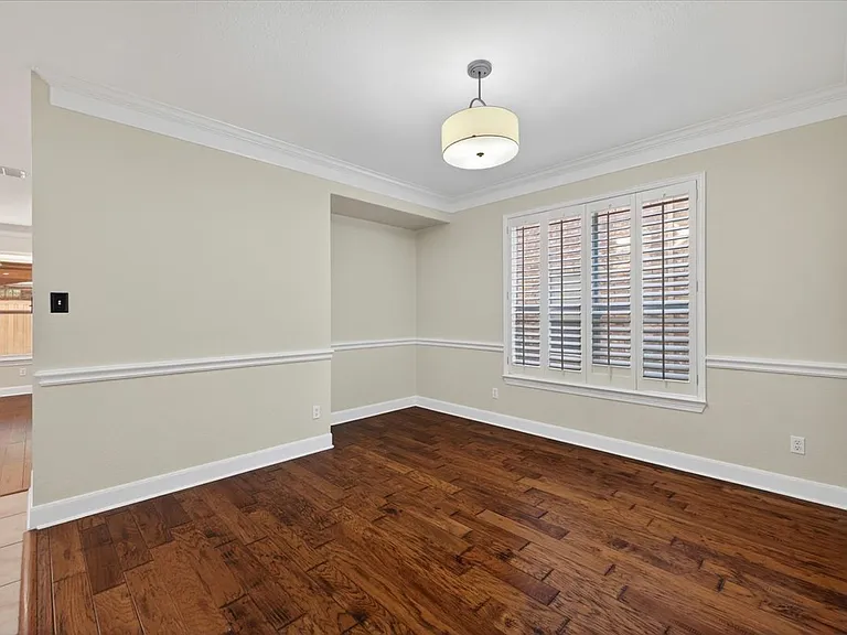 14668 Blakehill Dr — Photo 10