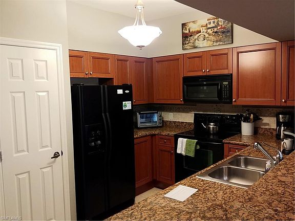 4th image of 10001 Villagio Gardens Ln Unit 108