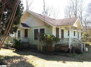 208 Midway Dr, Marietta, SC 29661