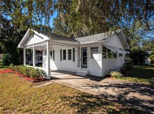 927 Omaha St, Palm Harbor, FL 34683