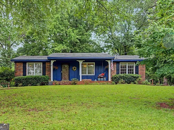 9 Lakemoore Dr NE, Rome, GA 30161