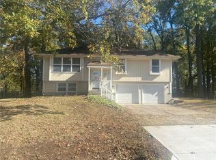 16011 Ann Ave, Belton, MO 64012