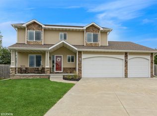 106 SW 32nd Ct, Ankeny, IA 50023