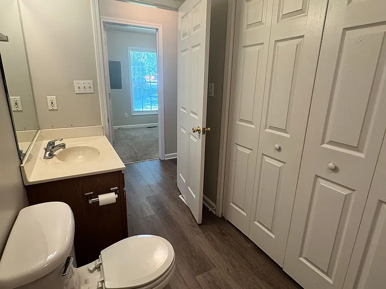 310 Hill St #D — Photo 7