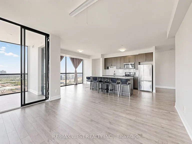 2900 Highway 7 Rd #2602 — Photo 11