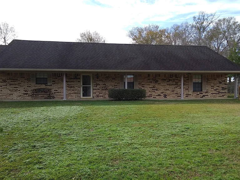 133 Janice Ln — Photo 2