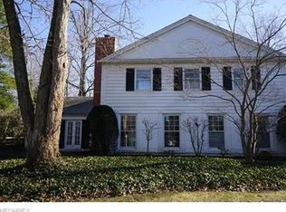 23576 Stanford Rd, Shaker Hts, OH 44122