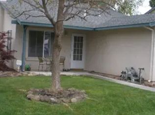 477 Morales Ct, Vacaville, CA 95688