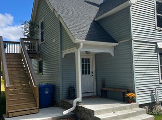 152 Old Stafford Rd, Tolland, CT 06084