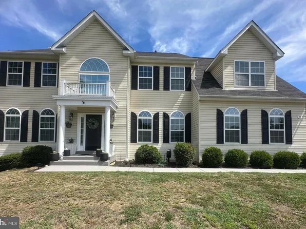 90 Maplewood Dr, Stafford, VA 22554
