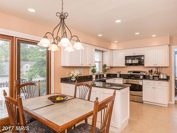 4th image of 2582 Plum Tree Ct