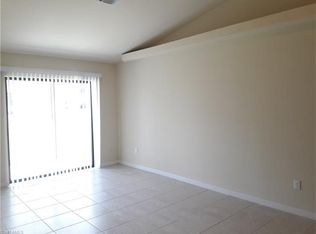 115 SE 12th Ter, Cape Coral, FL 33990
