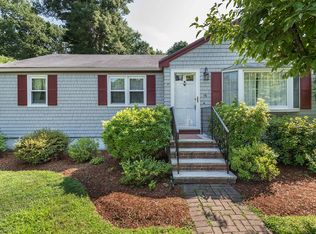 16 Duren Ave, Woburn, MA 01801