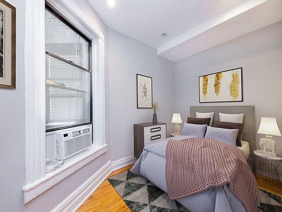 3rd image of 338 W 17th St APT 2b