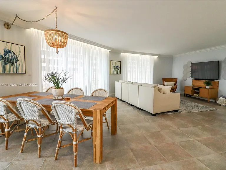5161 Collins Ave #404 — Photo 6
