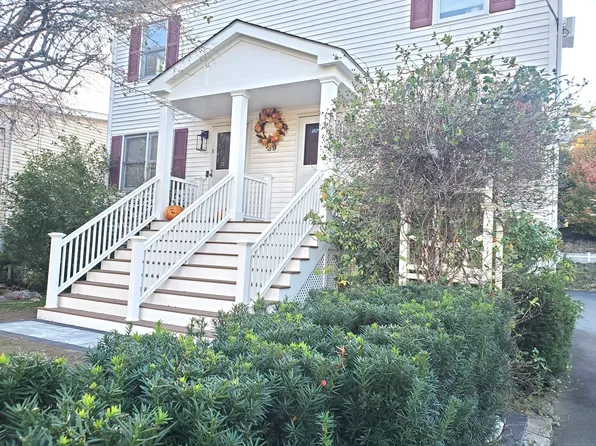 39 Nash Pl #A, Norwalk, CT 06854