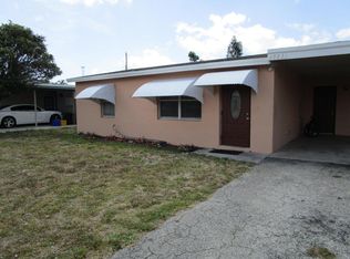 2923 Scanlan Ave, Lake Worth, FL 33461