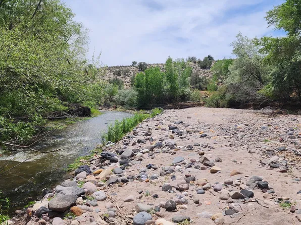 Gunlock Rd, Gunlock, UT 84733