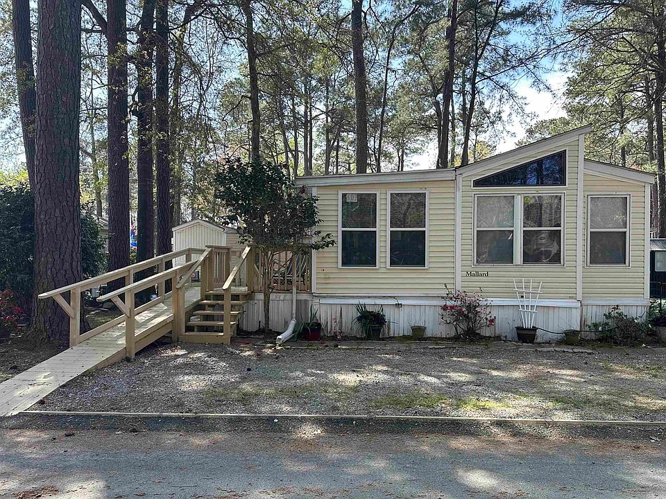 1st image of 613-603 5th Ave. S Lot 603