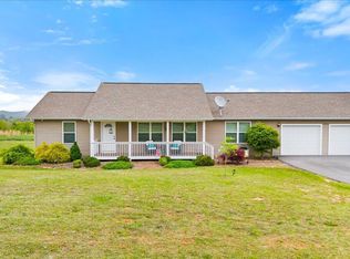 1935 Cozy Rd, Newport, TN 37821