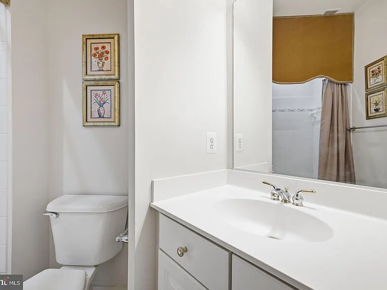 14140 Seneca Rd — Photo 92