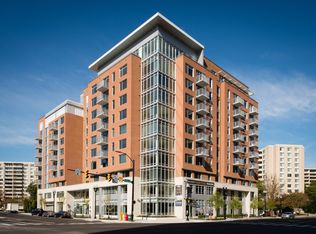 Crystal Flats, Arlington, VA 22202