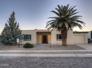 100 E Santa Inez, Green Valley, AZ 85614