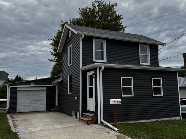 235 W Adams St #3