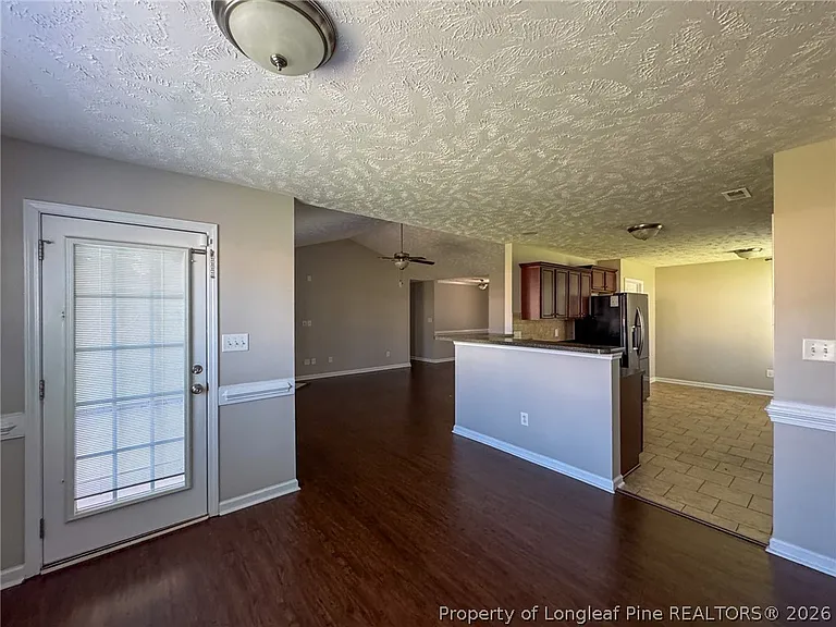 136 Ivystone Dr — Photo 8