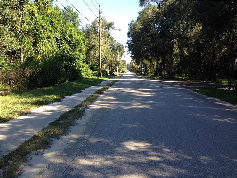 2nd image of 612 W Ohio Ave