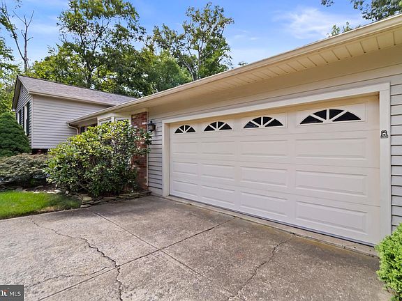5th image of 7871 Godolphin Dr