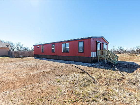 3rd image of 420 Haynes St