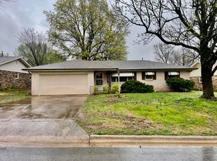 3444 N Rogers Ave, Springfield, MO 65803