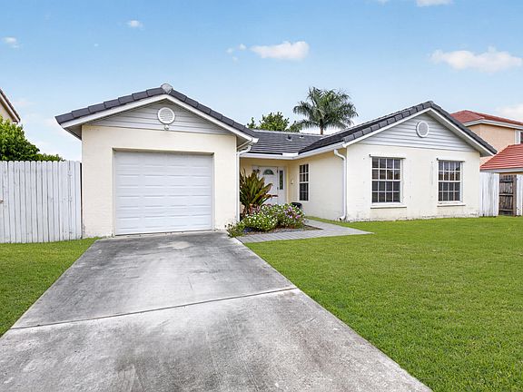 2nd image of 6773 Alden Ridge Drive